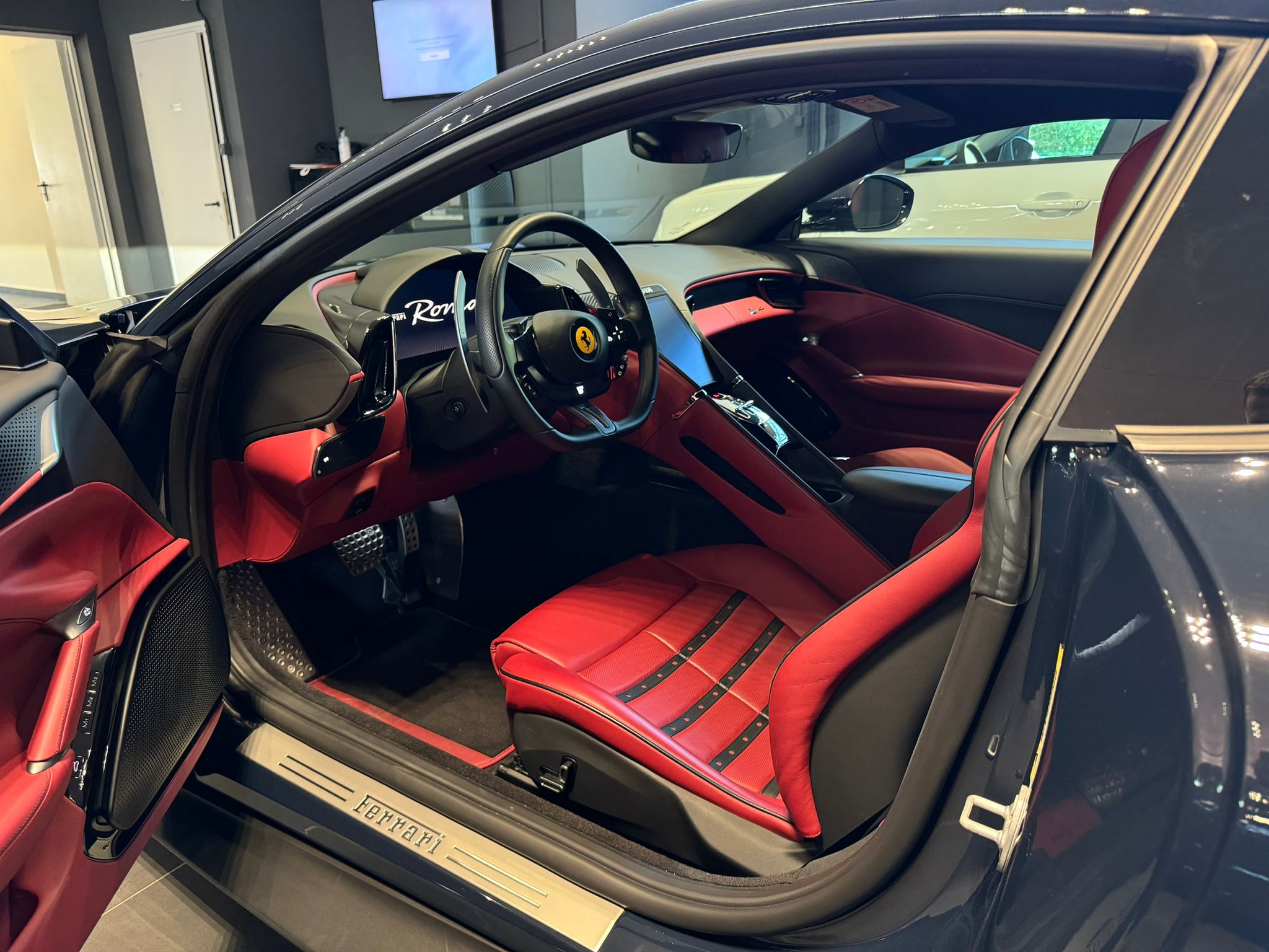 FERRARI ROMA 2021 20.000 km