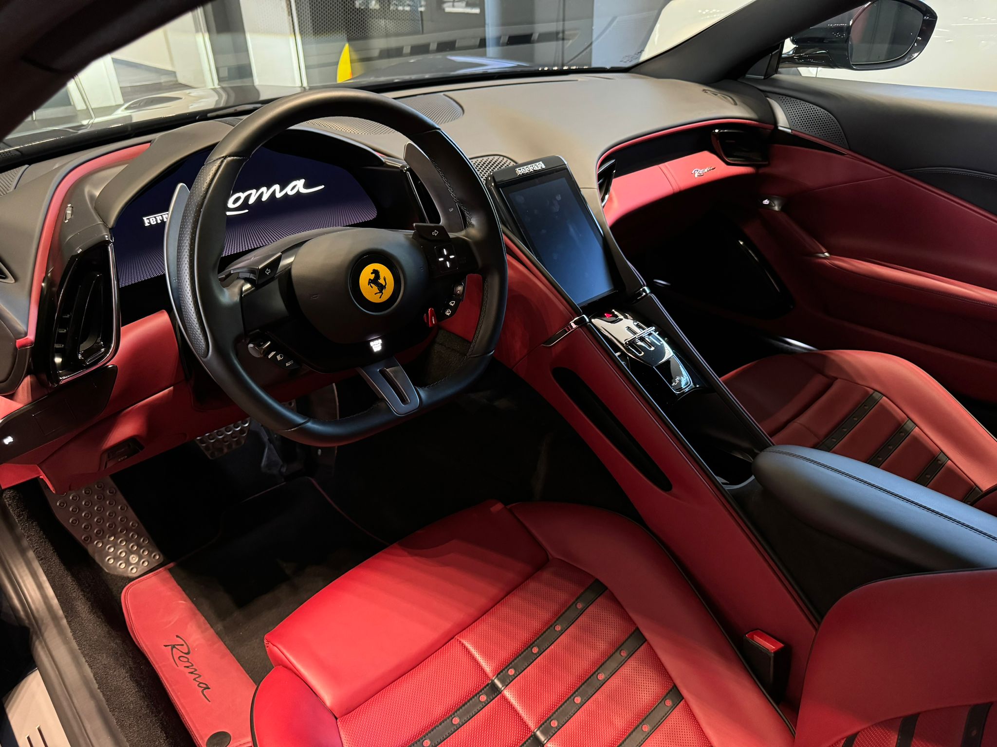 FERRARI ROMA 2021 20.000 km