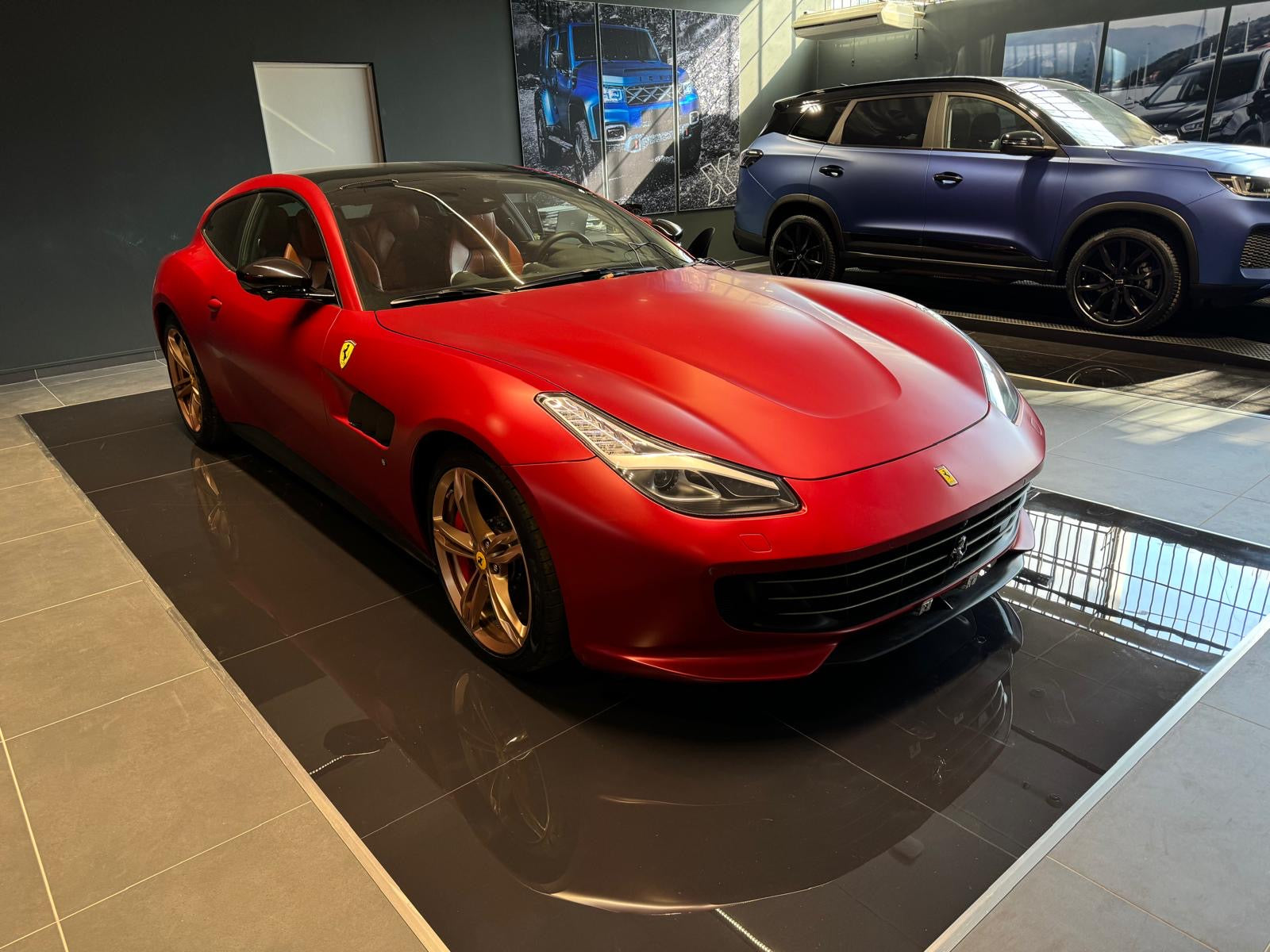 FERRARI GTC4 LUSSO V12  2020 18.950 km