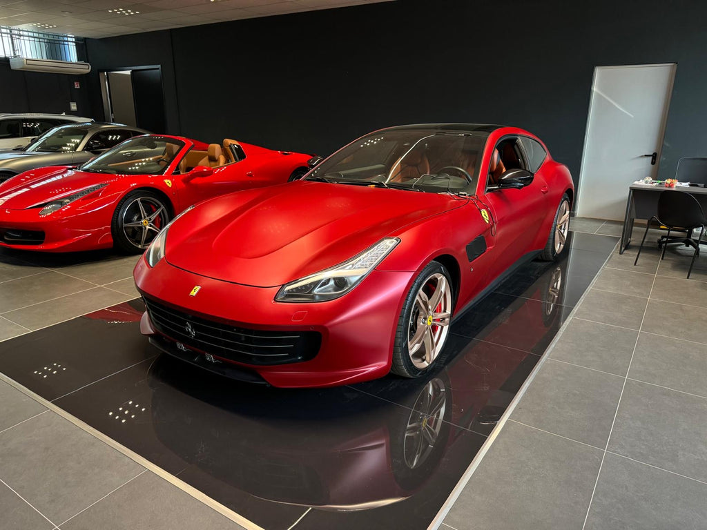 FERRARI GTC4 LUSSO V12  2020 18.950 km